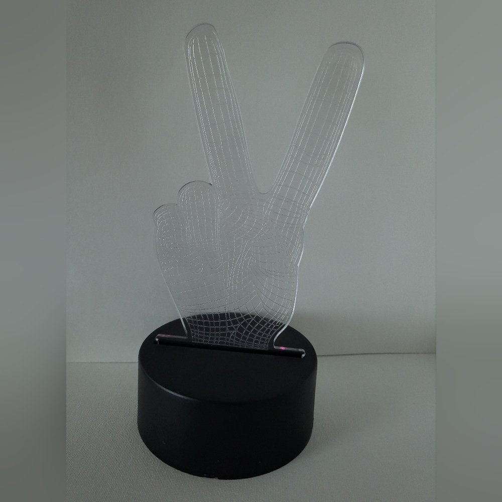 3D Effect Victory LED Light ✌️ - Picture 14 of 16